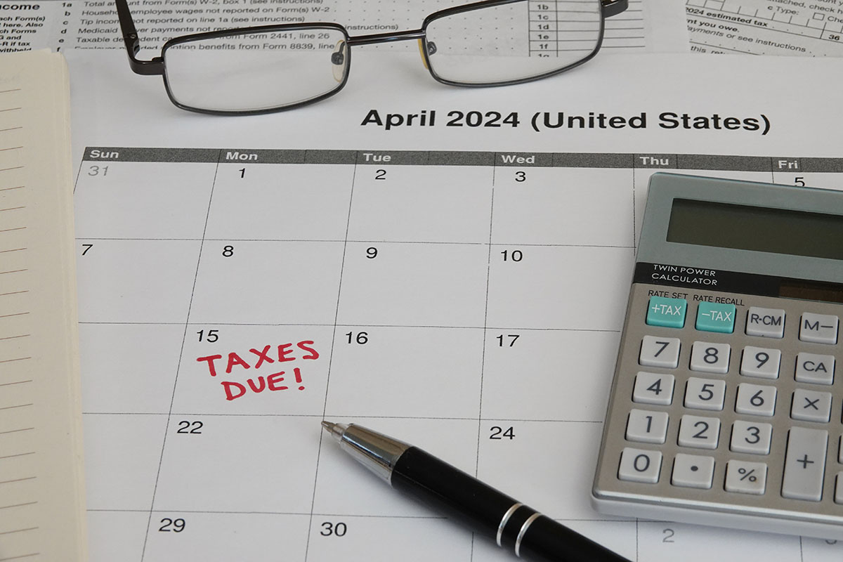Taxe firma fara activitate